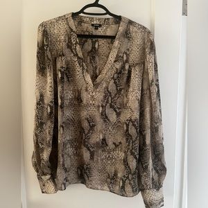 Women’s Long Sleeve Blouse